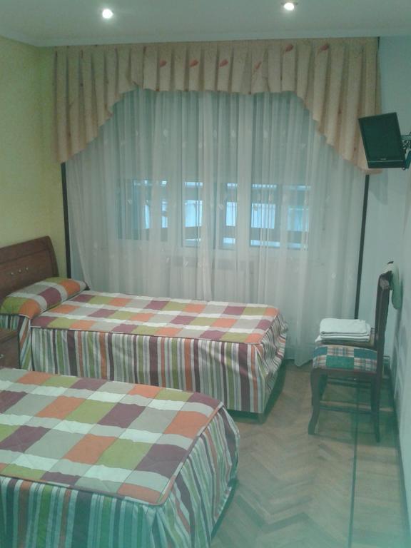 Pension A-Madrid Santander Phòng bức ảnh